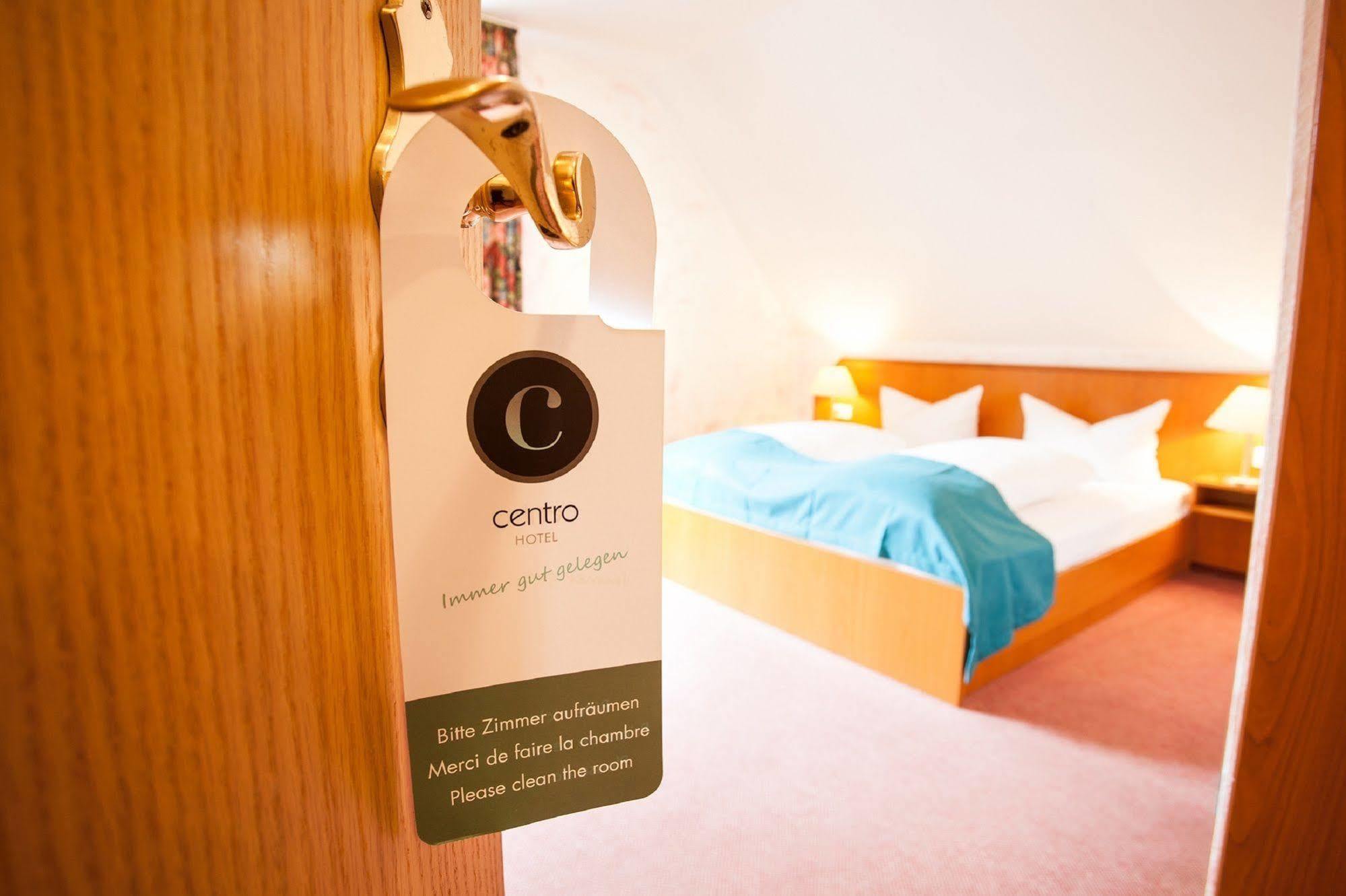 Hotel Alter Wolf Wolfsburg Eksteriør billede